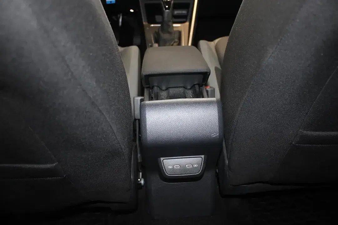 Volkswagen Polo - Thumbnail 15