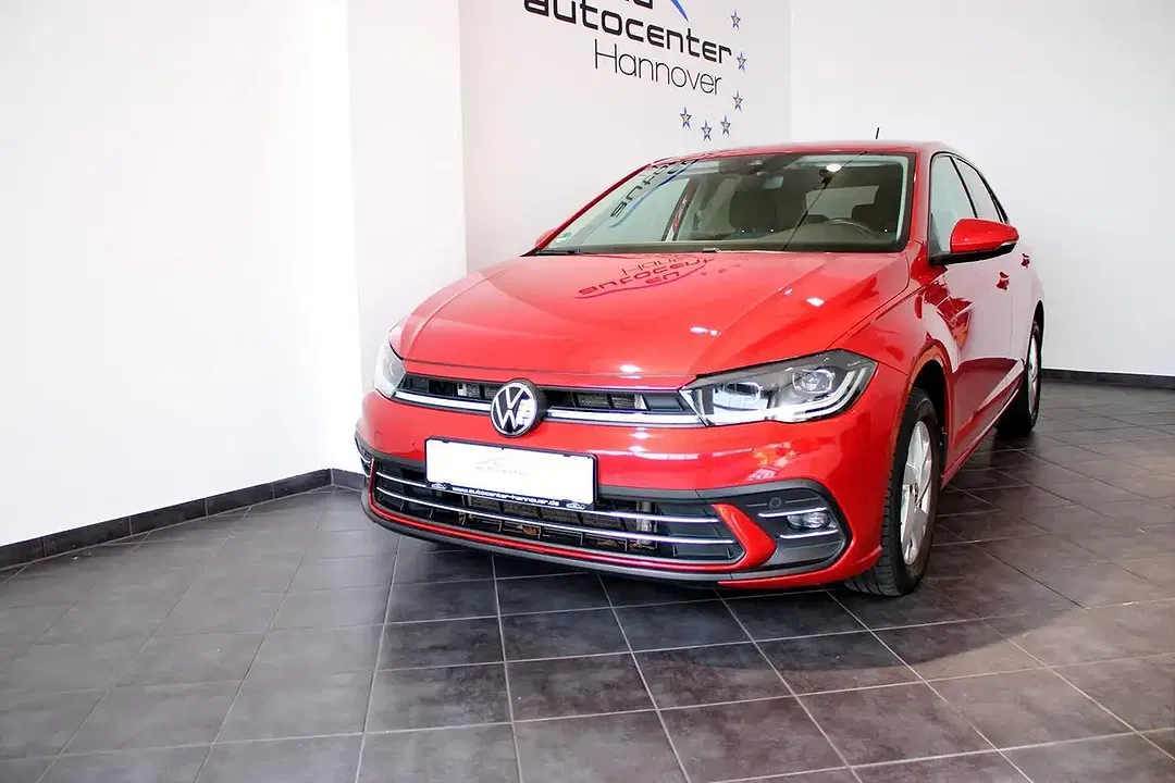Volkswagen Polo - Thumbnail 2