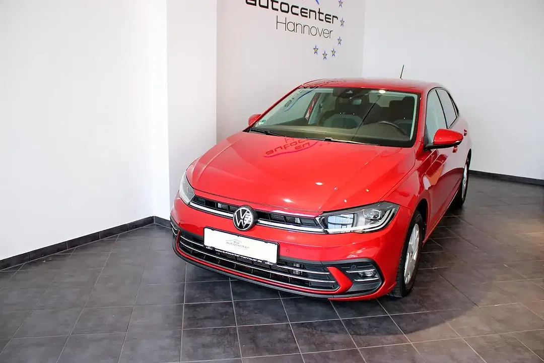 Volkswagen Polo - Thumbnail 3