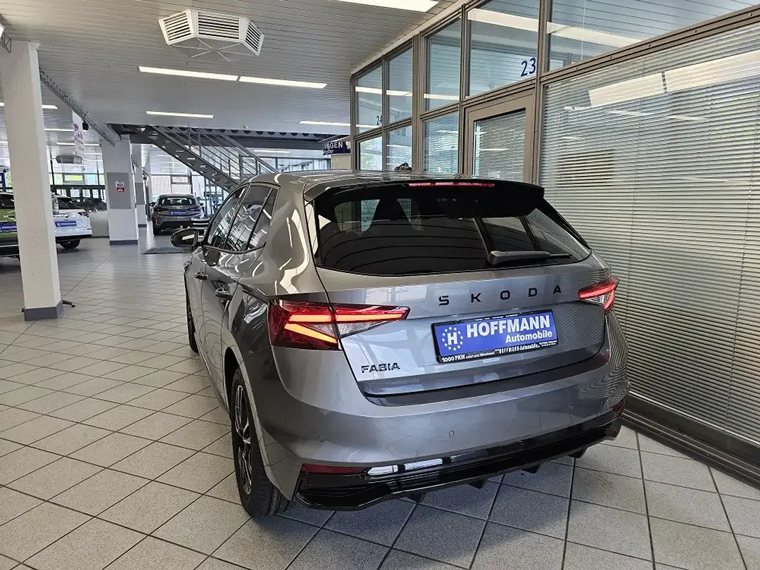 Skoda Fabia - Thumbnail 3