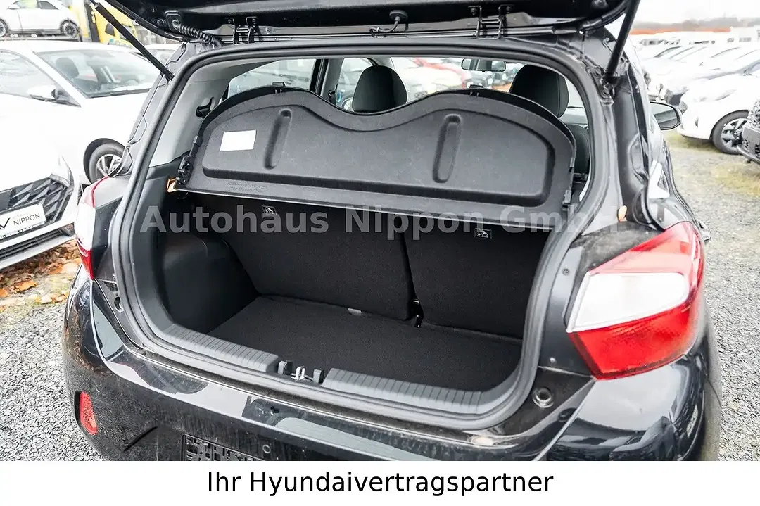 Hyundai i10 - Thumbnail 11