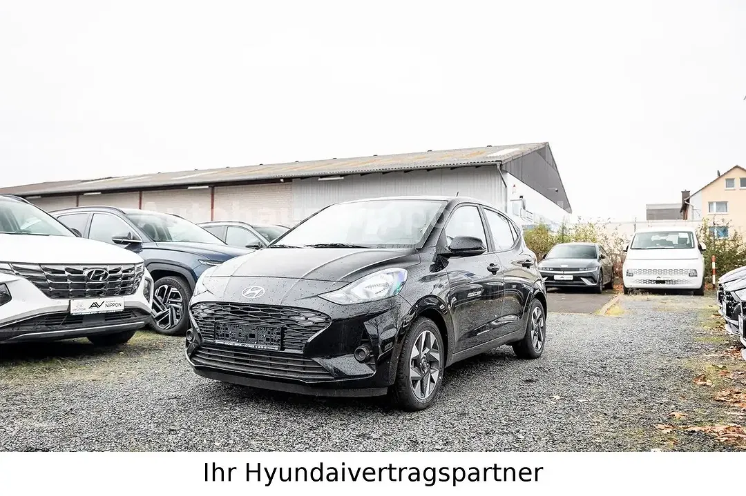 Hyundai i10 - Thumbnail 3