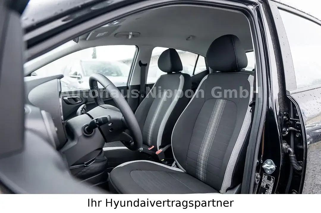 Hyundai i10 - Thumbnail 6