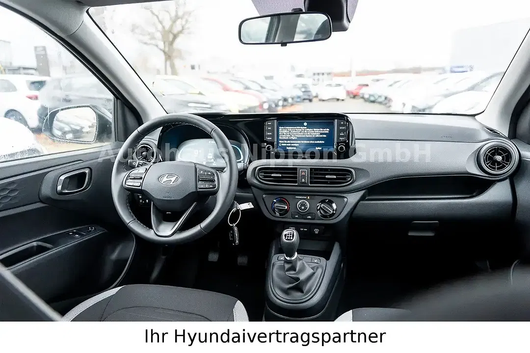 Hyundai i10 - Thumbnail 8