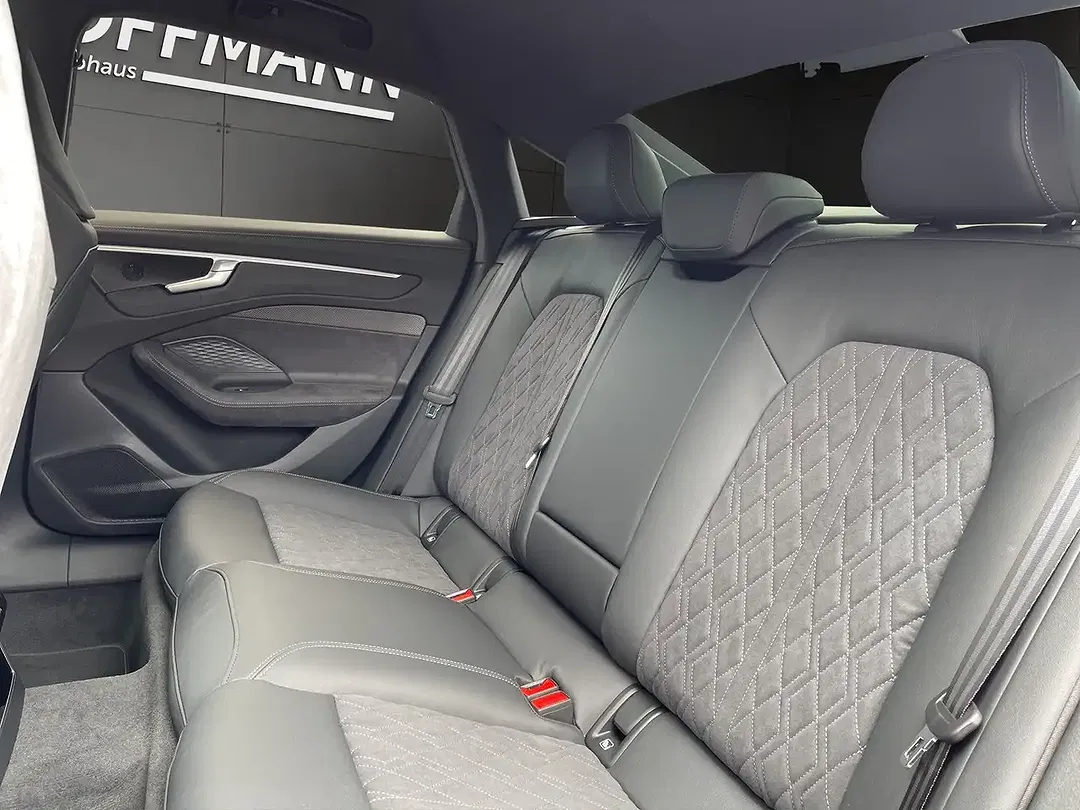 Audi A6 - Thumbnail 13