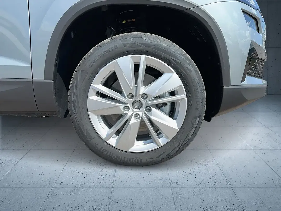 Skoda Karoq - Thumbnail 7