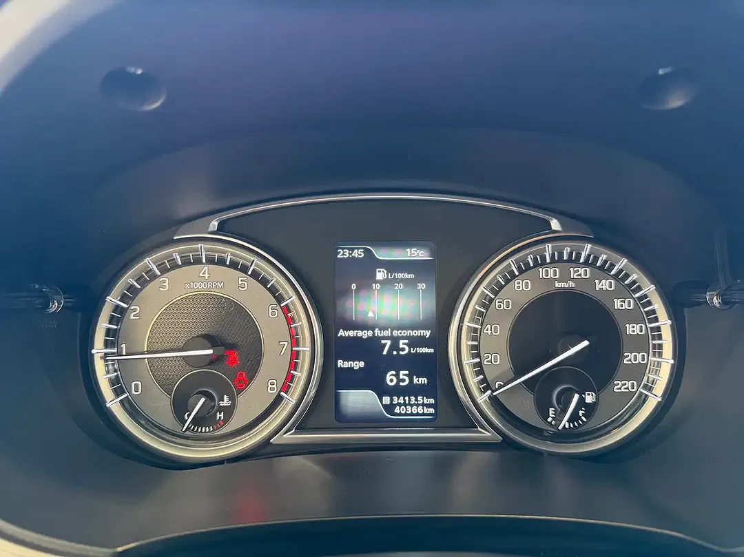 Suzuki Vitara - Thumbnail 11