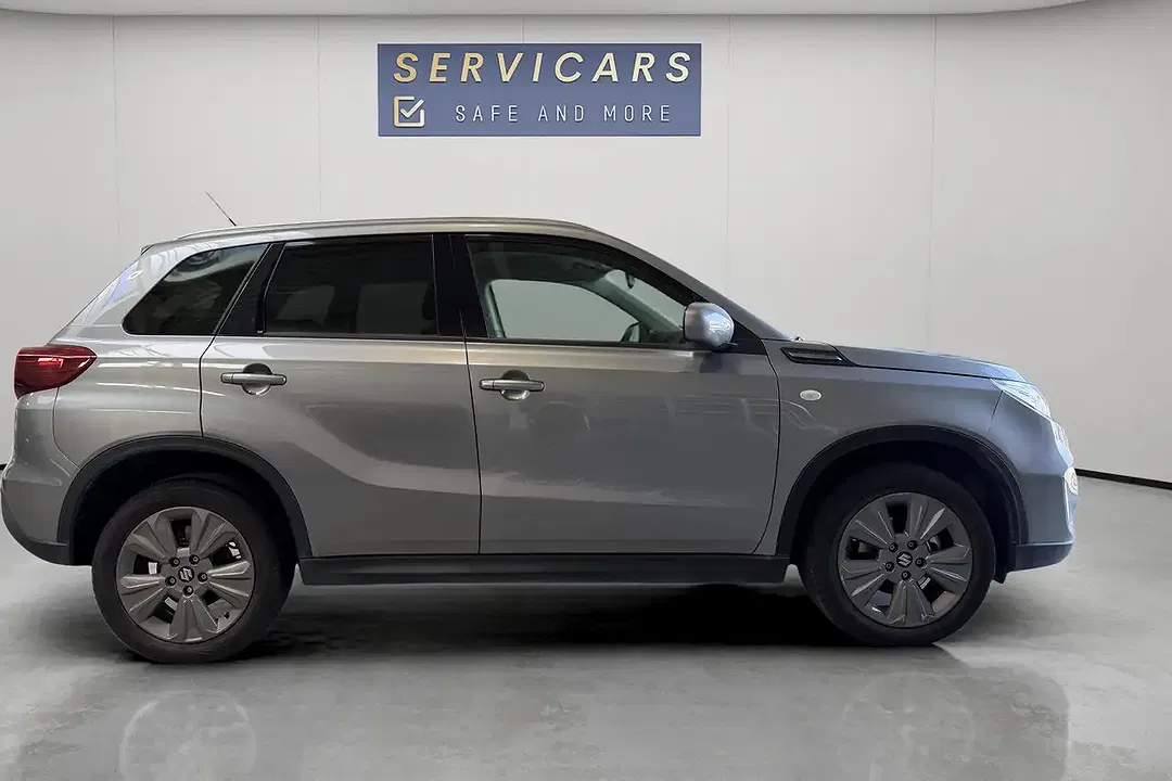 Suzuki Vitara - Thumbnail 4