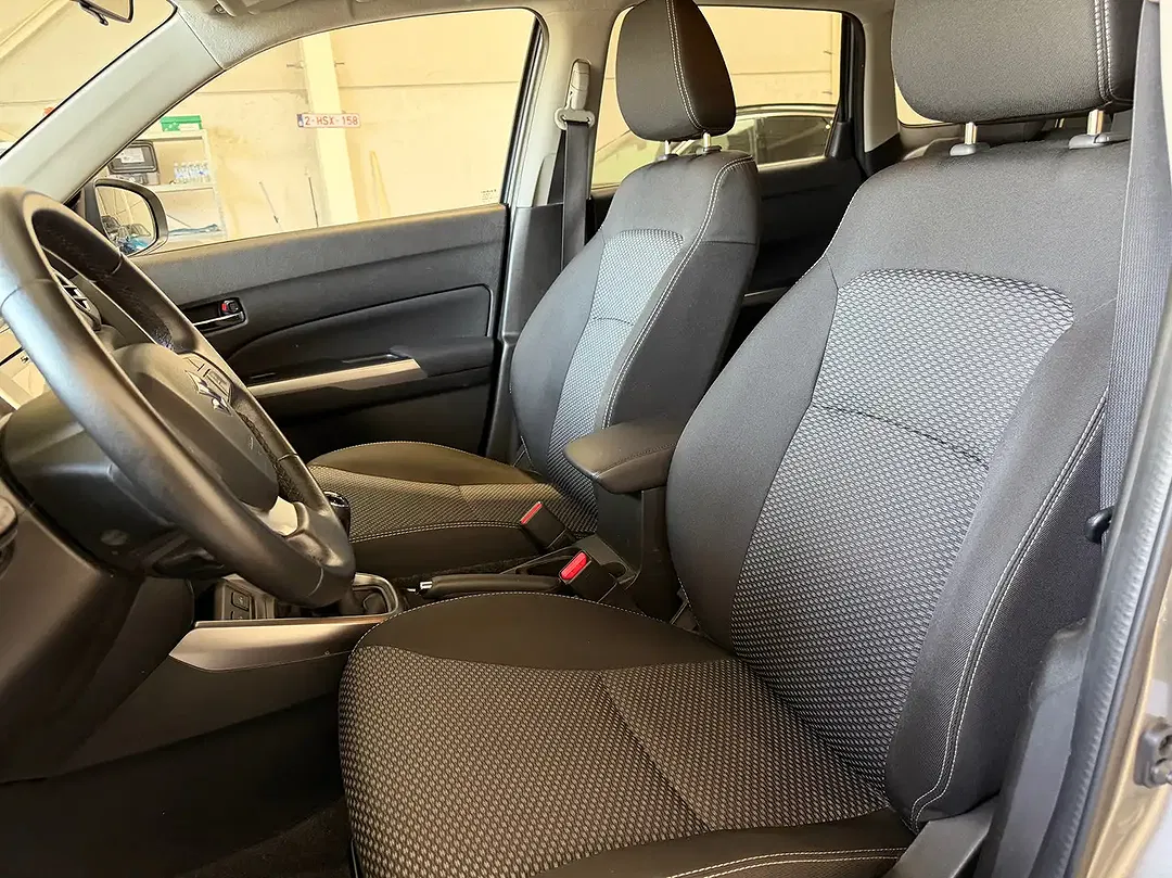 Suzuki Vitara - Thumbnail 9