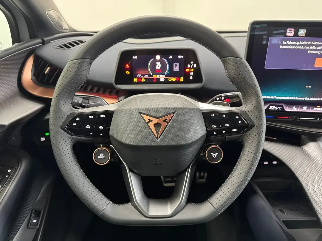 CUPRA Tavascan - Thumbnail 11
