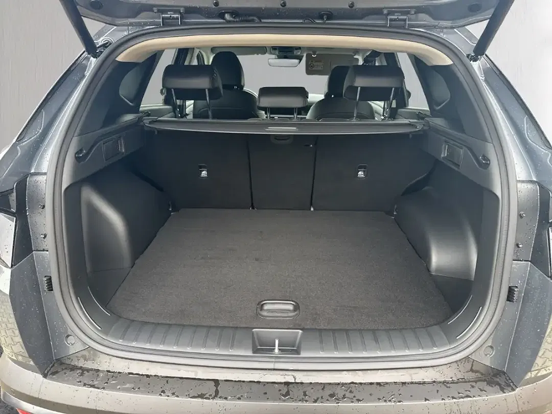 Hyundai TUCSON - Thumbnail 10