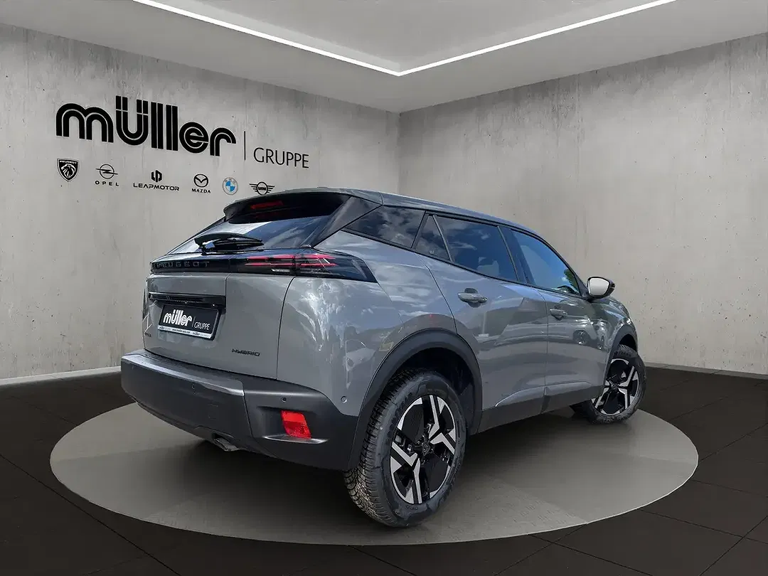 Peugeot 2008 - Thumbnail 2