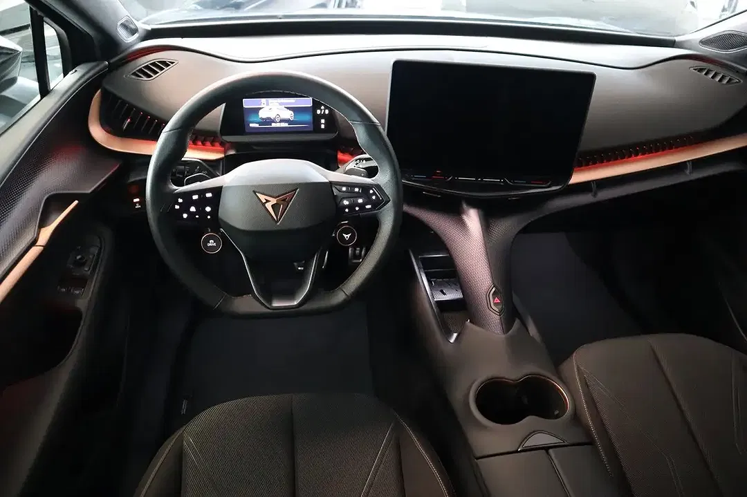 CUPRA Tavascan - Thumbnail 15