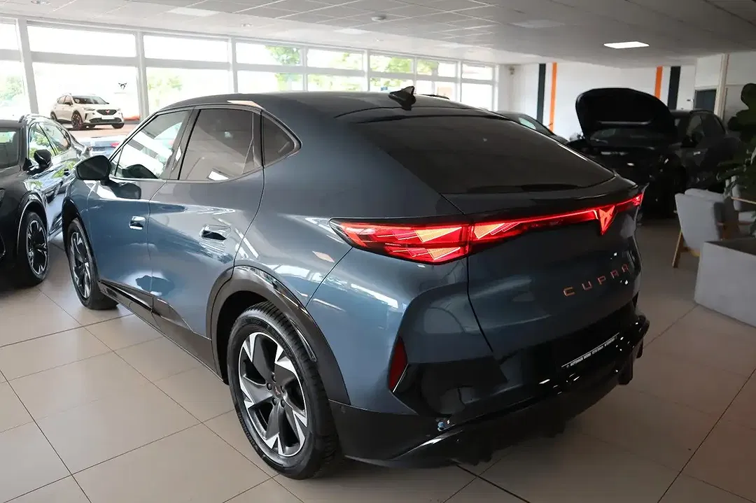 CUPRA Tavascan - Thumbnail 5