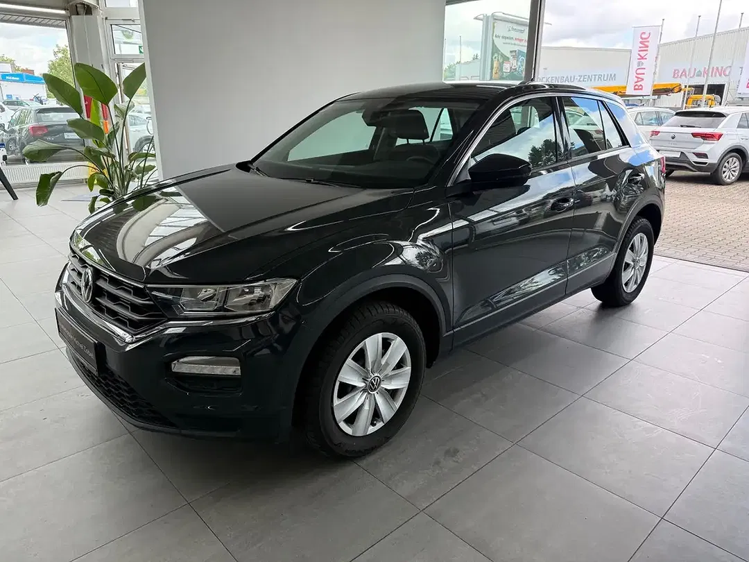 Volkswagen T-Roc - Thumbnail 11