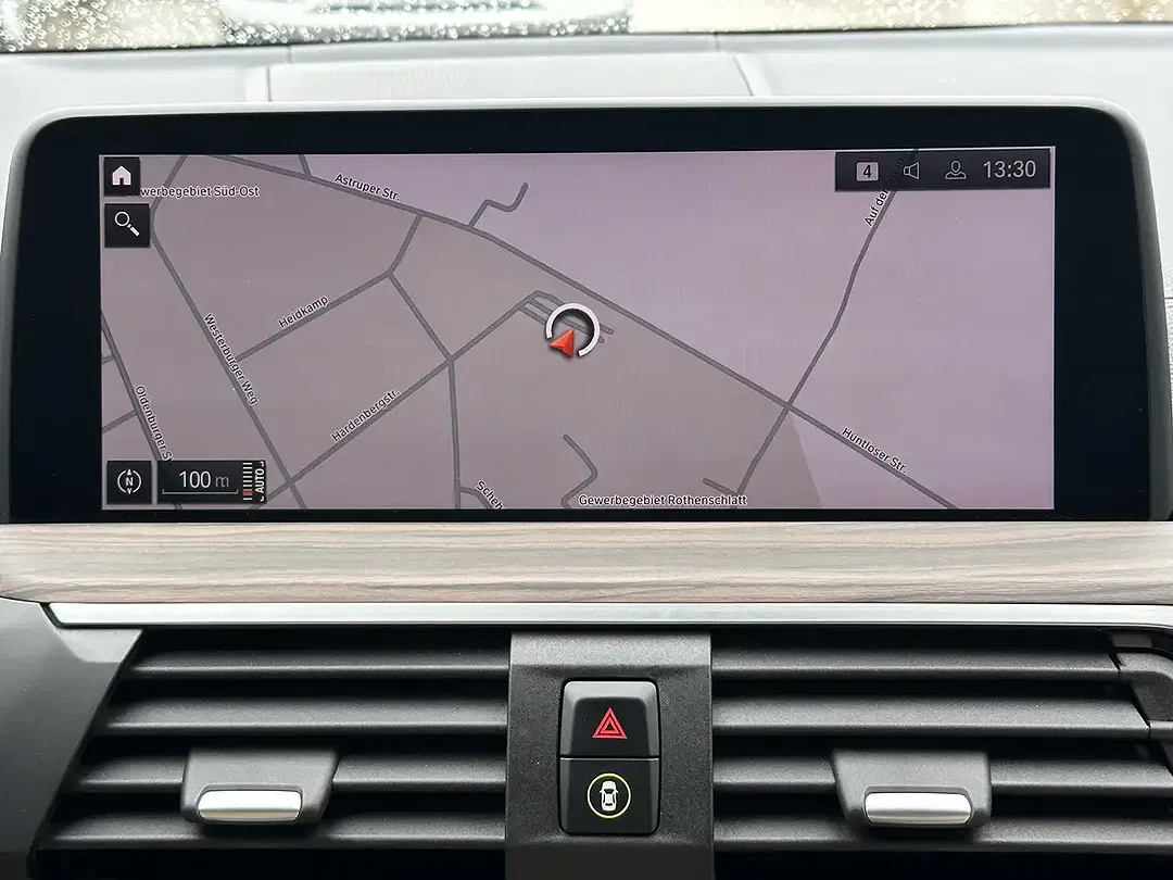 BMW X4 M - Thumbnail 8