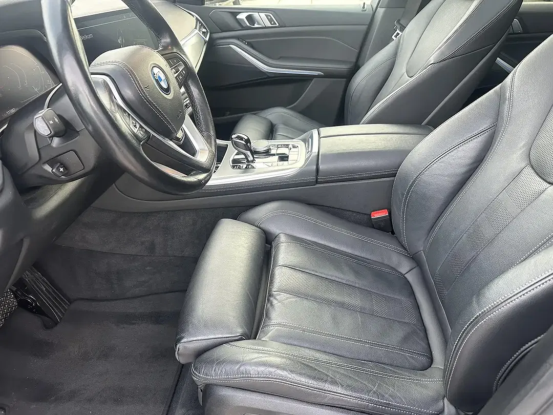 BMW X5 - Thumbnail 10
