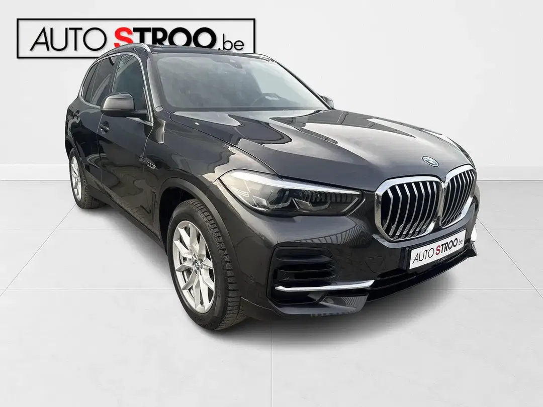 BMW X5 - Thumbnail 4