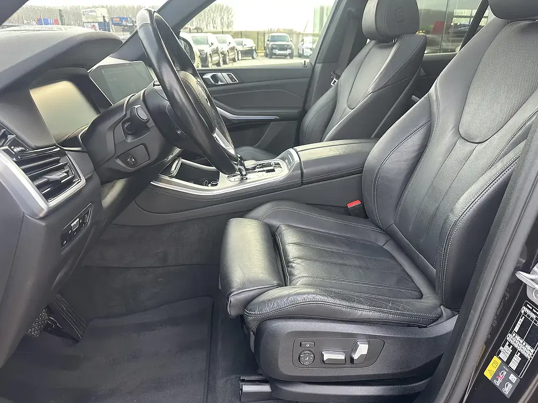 BMW X5 - Thumbnail 8