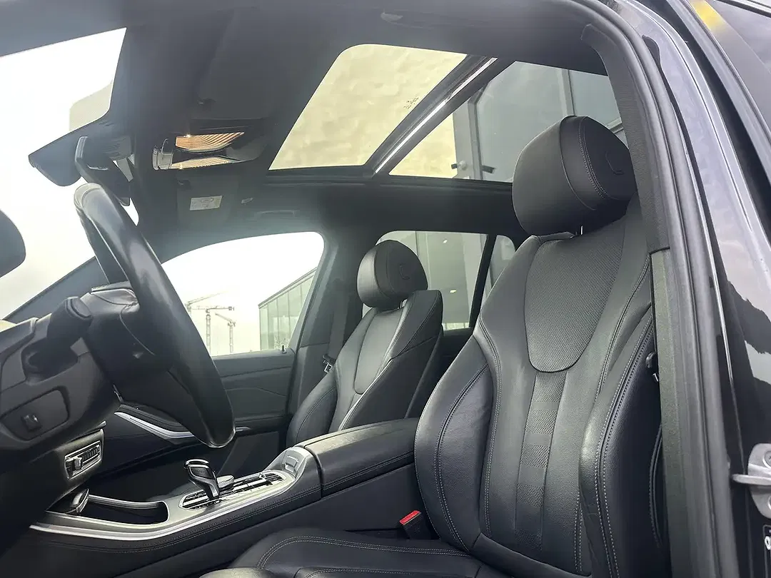 BMW X5 - Thumbnail 9