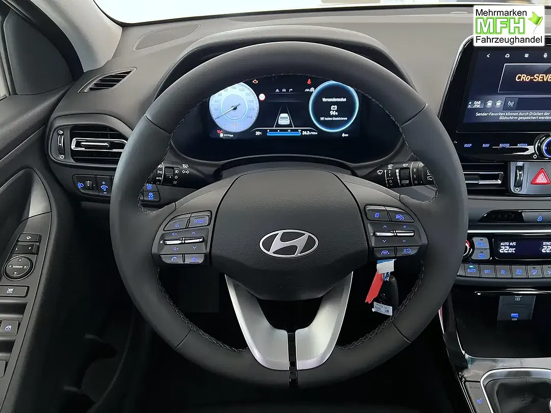 Hyundai i30 - Thumbnail 13