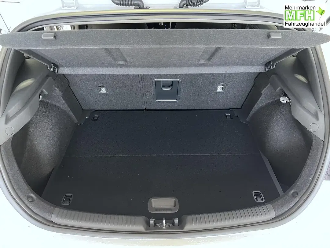 Hyundai i30 - Thumbnail 15