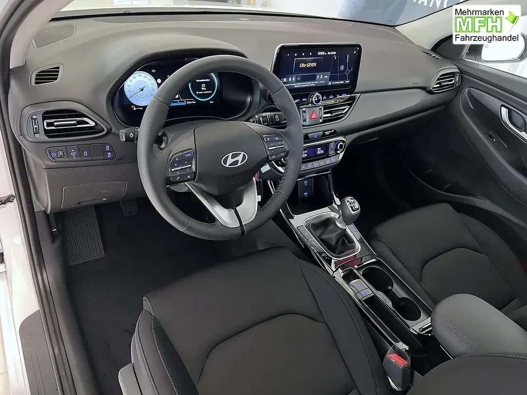 Hyundai i30 - Thumbnail 8