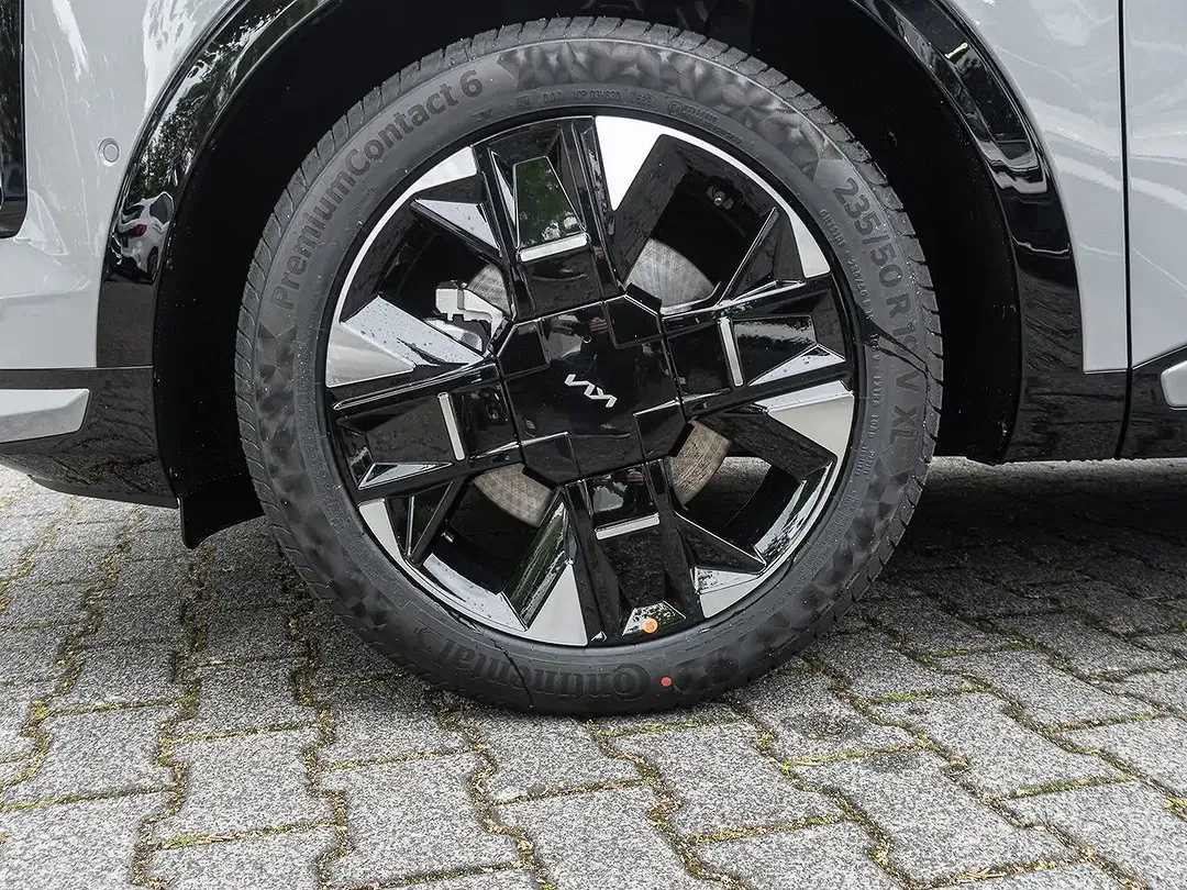 Kia Sportage - Thumbnail 3