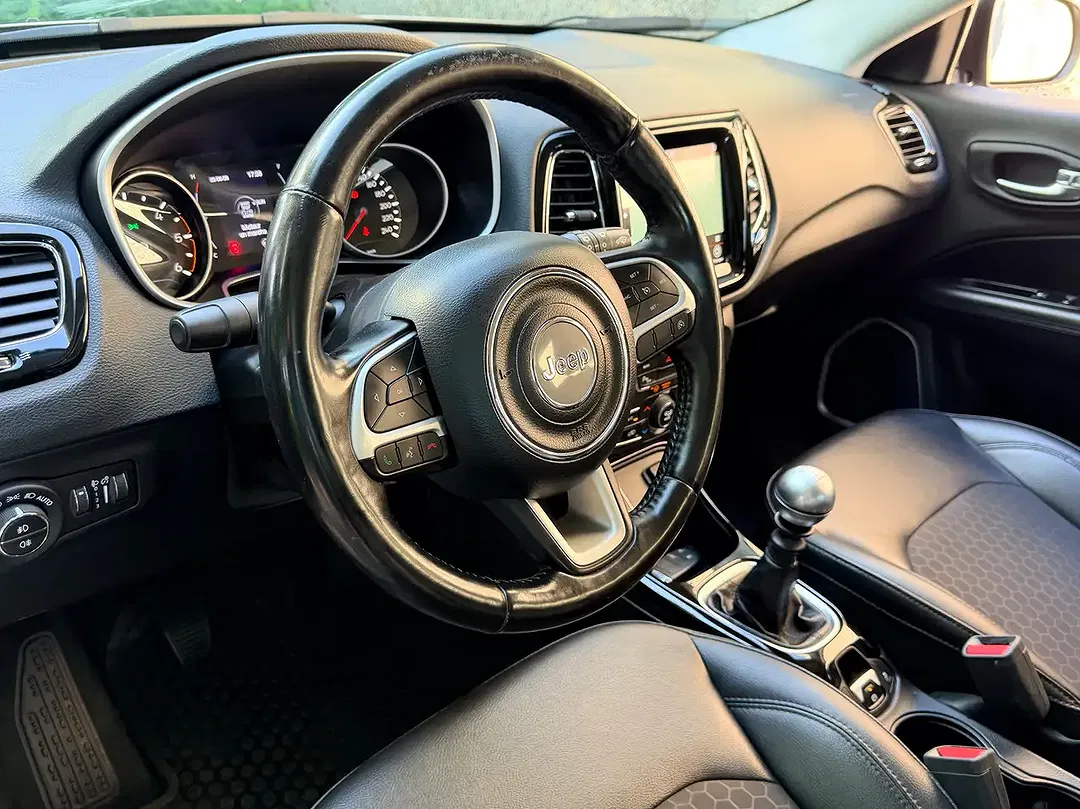 Jeep Compass - Thumbnail 9