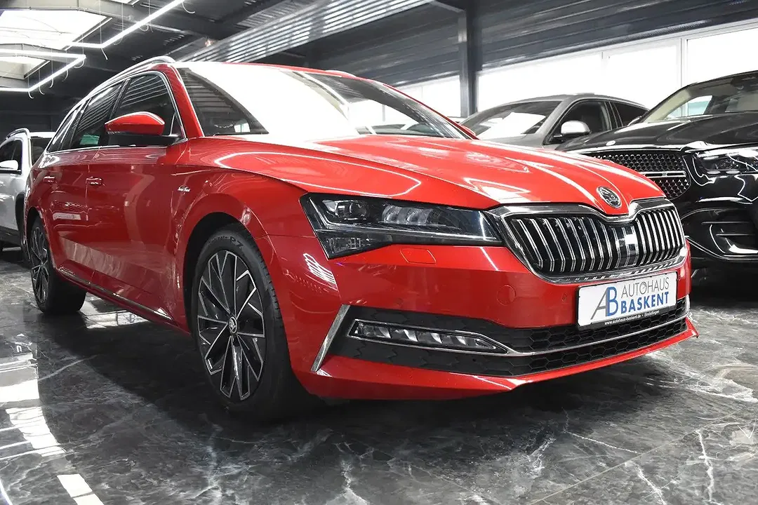 Skoda Superb - Thumbnail 12