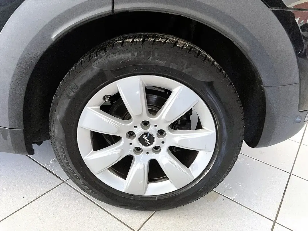 MINI Cooper Countryman - Thumbnail 15