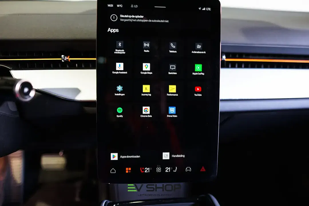 Polestar 3 - Thumbnail 10