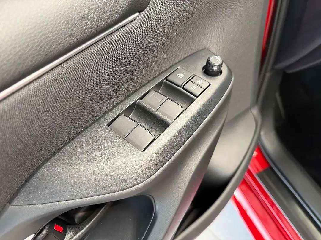 Mazda 2 - Thumbnail 14