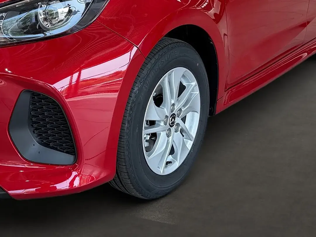 Mazda 2 - Thumbnail 7