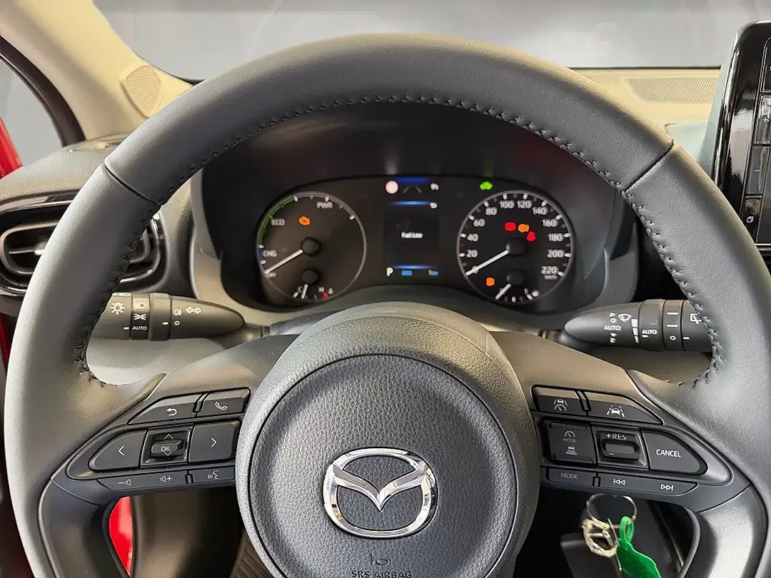 Mazda 2 - Thumbnail 9