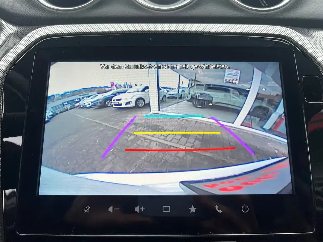 Suzuki Vitara - Thumbnail 12