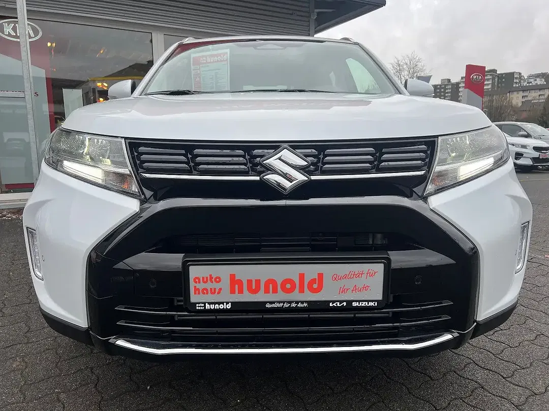 Suzuki Vitara - Thumbnail 3