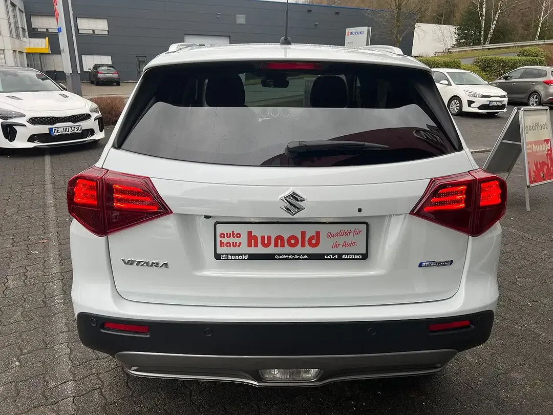 Suzuki Vitara - Thumbnail 6