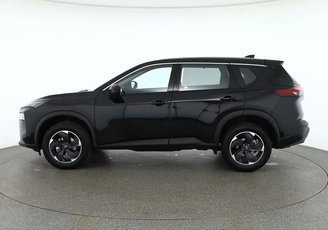 Nissan X-Trail - Thumbnail 2