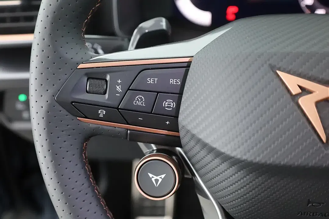 CUPRA Leon - Thumbnail 14