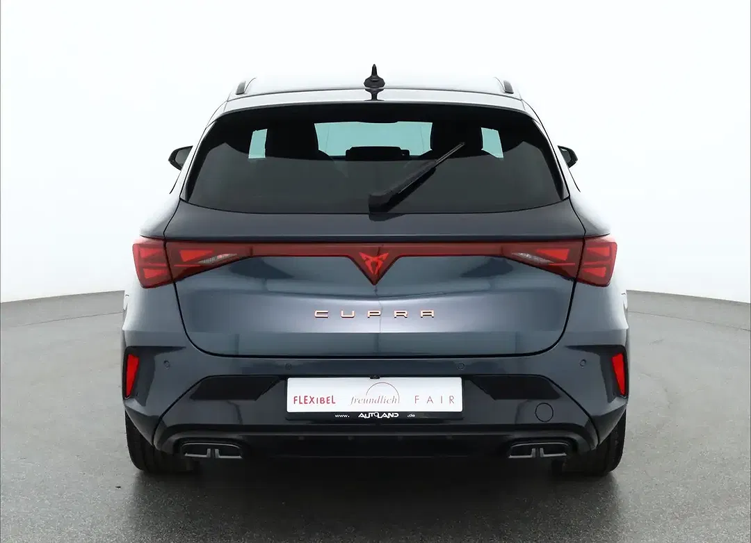 CUPRA Leon - Thumbnail 3