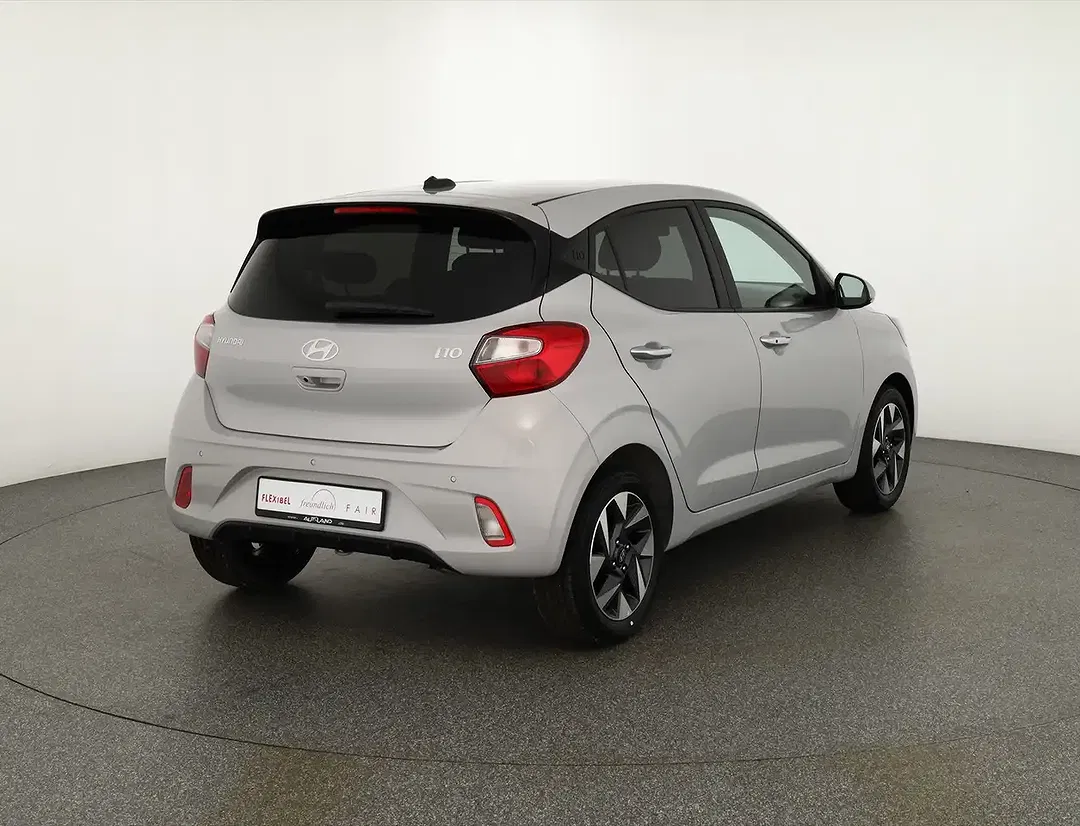 Hyundai i10 - Thumbnail 4