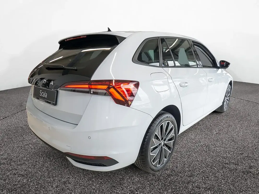 Skoda Scala - Thumbnail 3