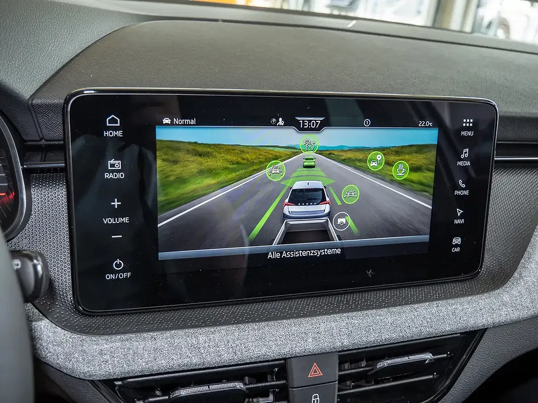 Skoda Scala - Thumbnail 9