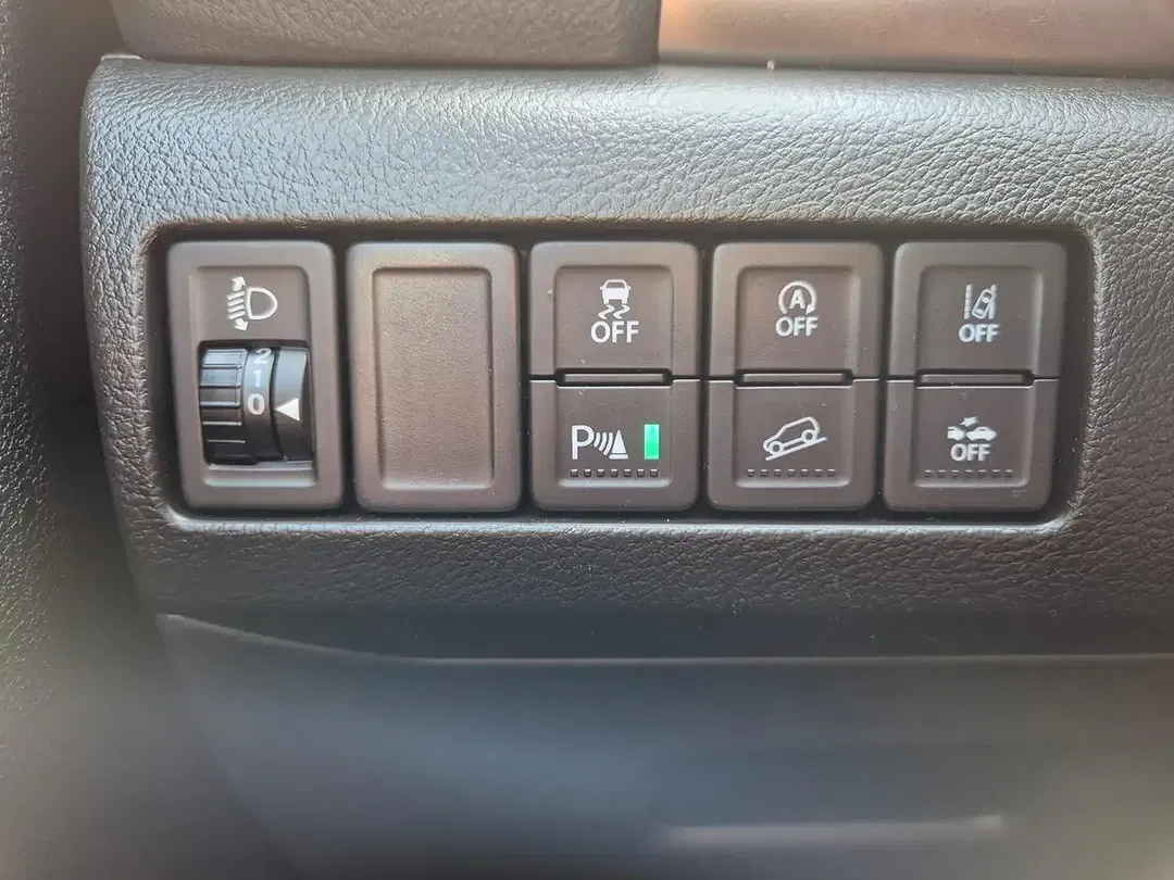 Suzuki Vitara - Thumbnail 15