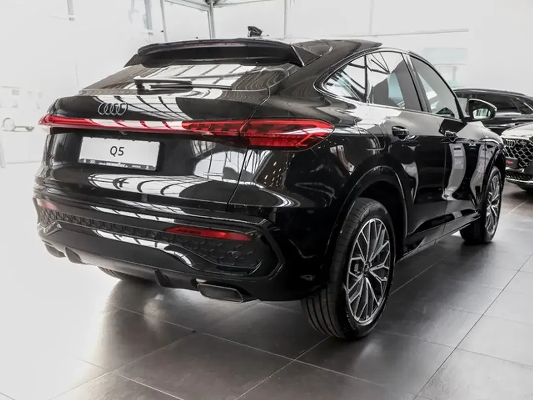 Audi Q5 - Thumbnail 3