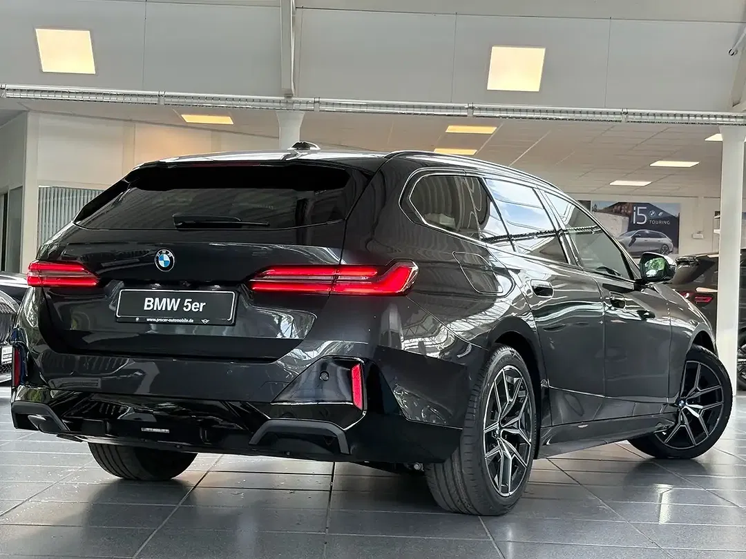 BMW 540 - Thumbnail 2