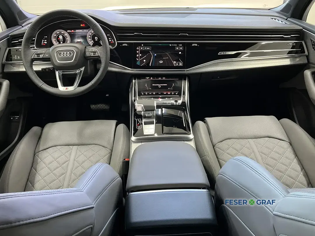 Audi Q7 - Thumbnail 13