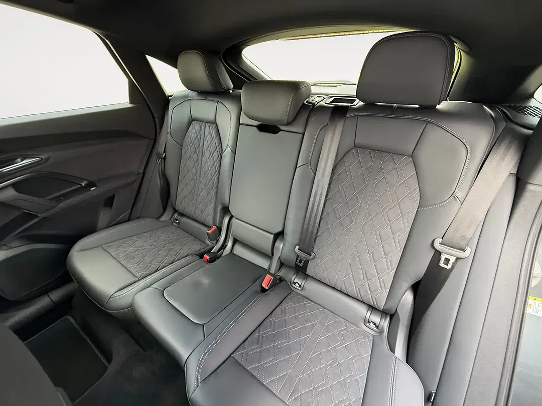 Audi Q5 - Thumbnail 13