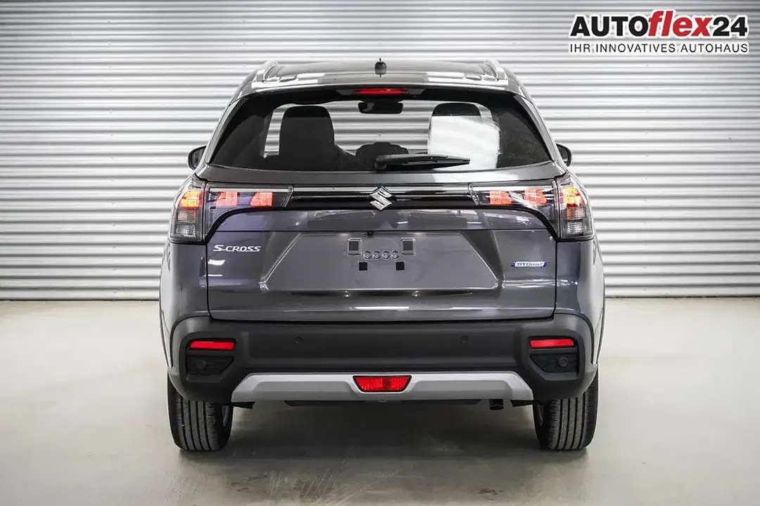 Suzuki S-Cross - Thumbnail 3